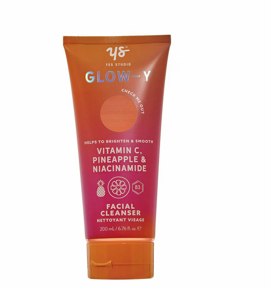 Yes Studio 200Ml Facial Cleanser - Vitamin C, Pineapple & Niacinamide Glow up